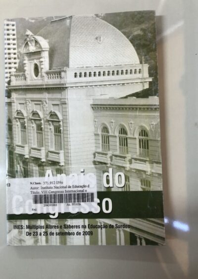 VIII Congresso INES: múltiplos atores e saberes na educação brasileira