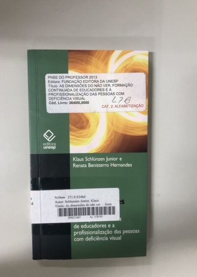 O ouvinte e a surdez: sobre ensinar e aprender a Libras