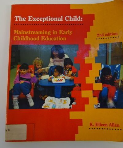 The exceptional child: maintreaming in early childhood education