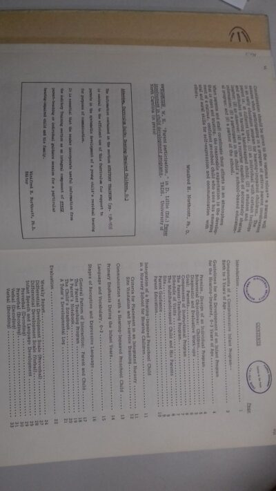 Curriculum guide: hearing impaired children - birth to three years - and their parents - Imagem 4