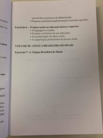Programa de capacitação de recursos humanos do ensino fundamental: deficiência auditiva vol. 1 - Imagem 2