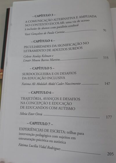 Estudantes com necessidades especiais:  singularidades e desafios na prática pedagógica inclusiva