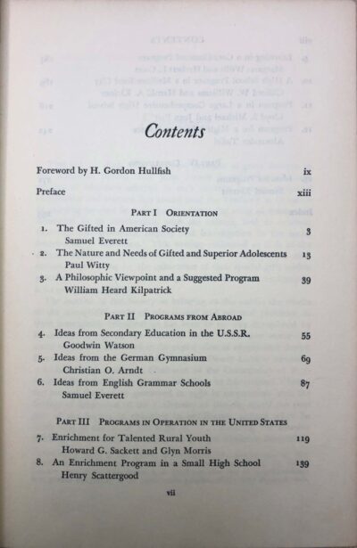 Programs for the gifted: a case book in secondary education - Imagem 4